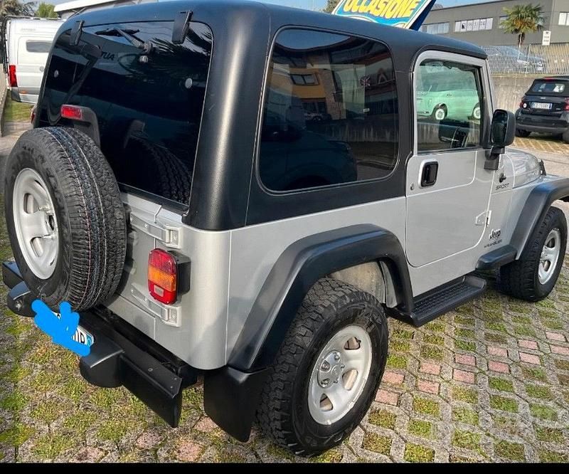 Usata Jeep Wrangler 2003 Grigio SUV
