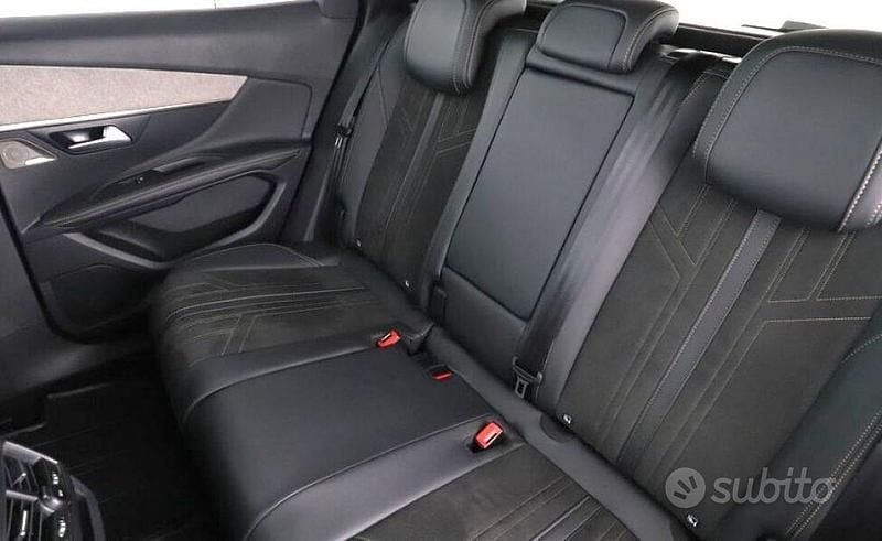 Usata Peugeot 3008 GT 130 CV (95 kW) 2021 Blu SUV