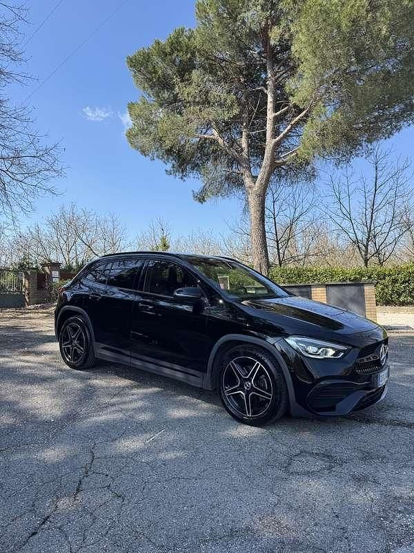 Usata Mercedes GLA180 Premium 116 CV (85 kW) 2021 SUV