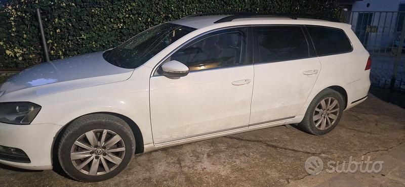 Usata VW Passat Comfortline 150 CV (110 kW) 2013 Bianco Station wagon