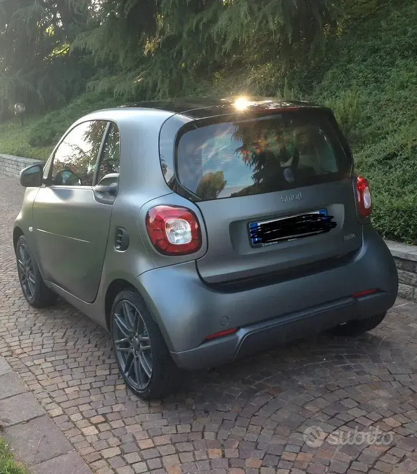 Usata Smart ForFour Brabus 2017 Grigio Utilitaria