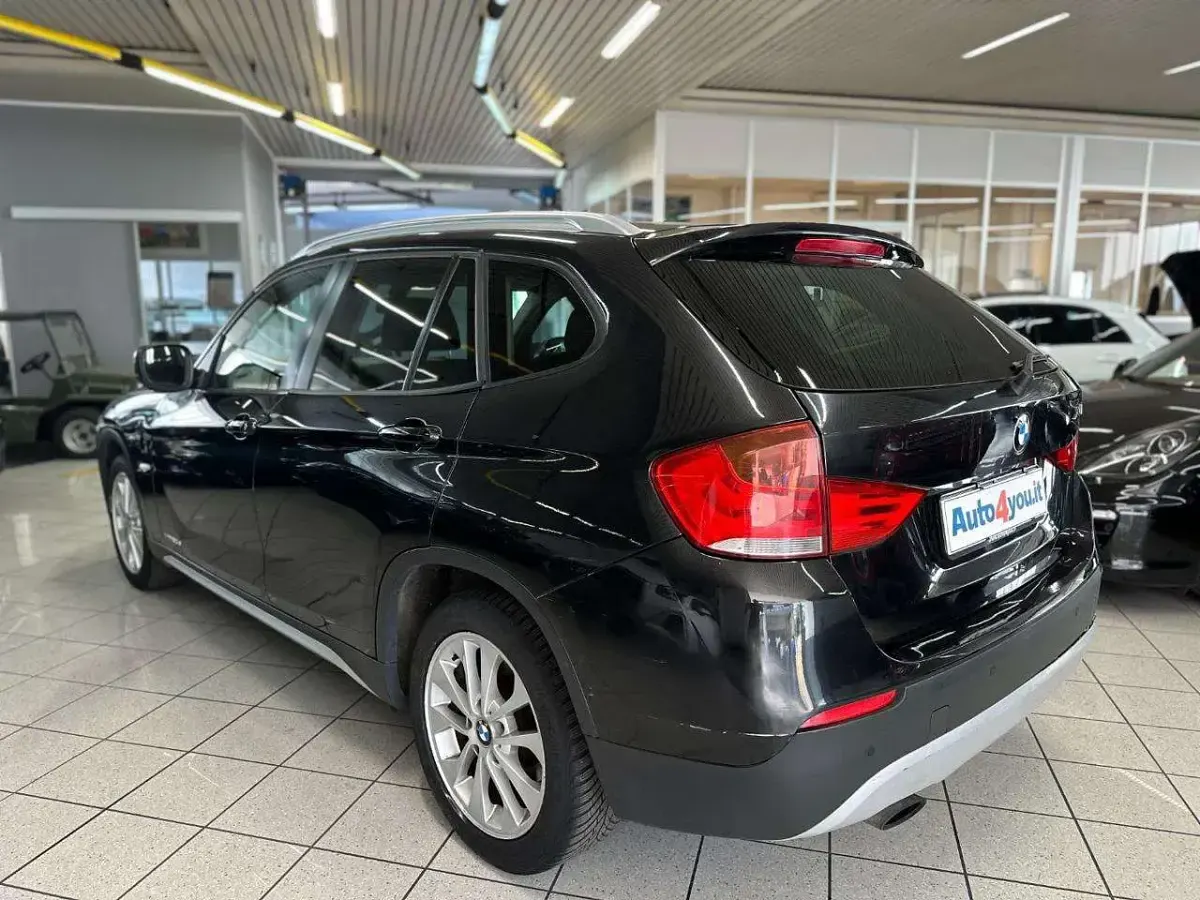 Usata BMW X1 177 CV (130 kW) 2009 Nero SUV