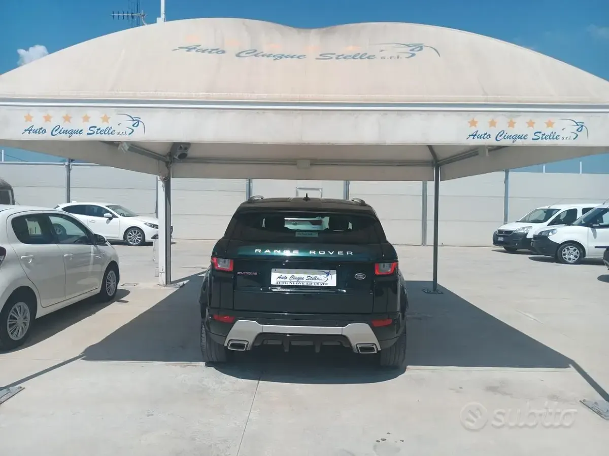 Usata Land Rover Range Rover evoque 150 CV (110 kW) 2016 Verde SUV