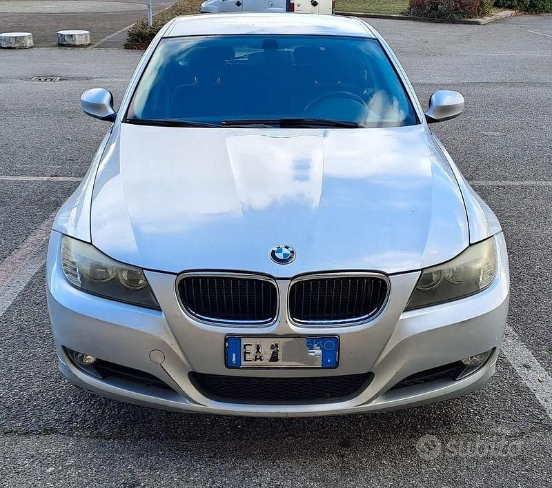 Usata BMW 320 177 CV (130 kW) 2009 Grigio Station wagon