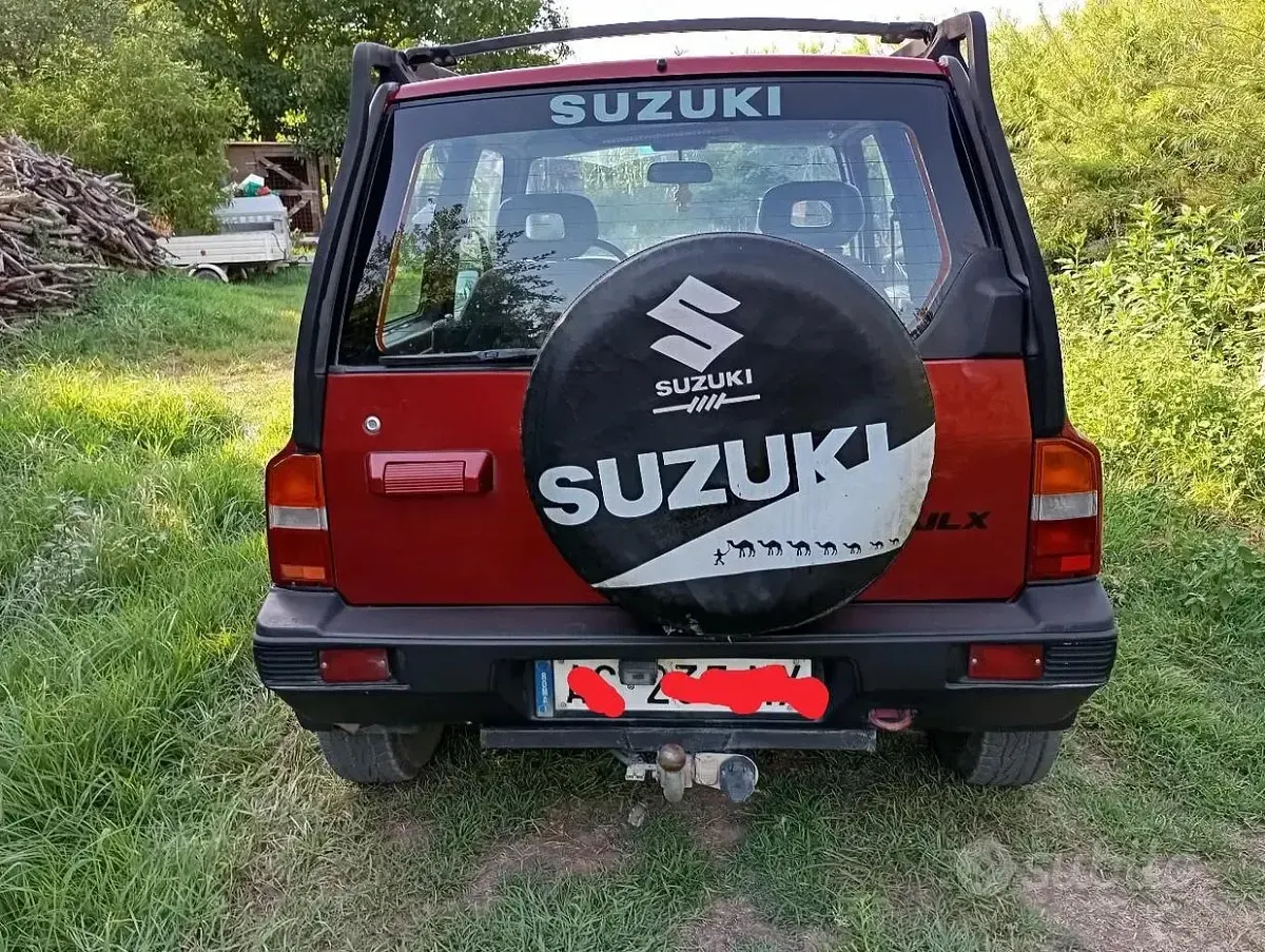 Usata Suzuki Vitara 75 CV (55 kW) 1995 Rosso Station wagon