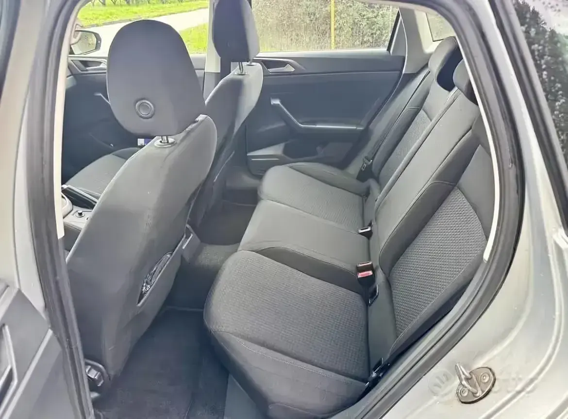 Begagnad VW Polo 95 HK (69 kW) 2020 Grå Halvkombi