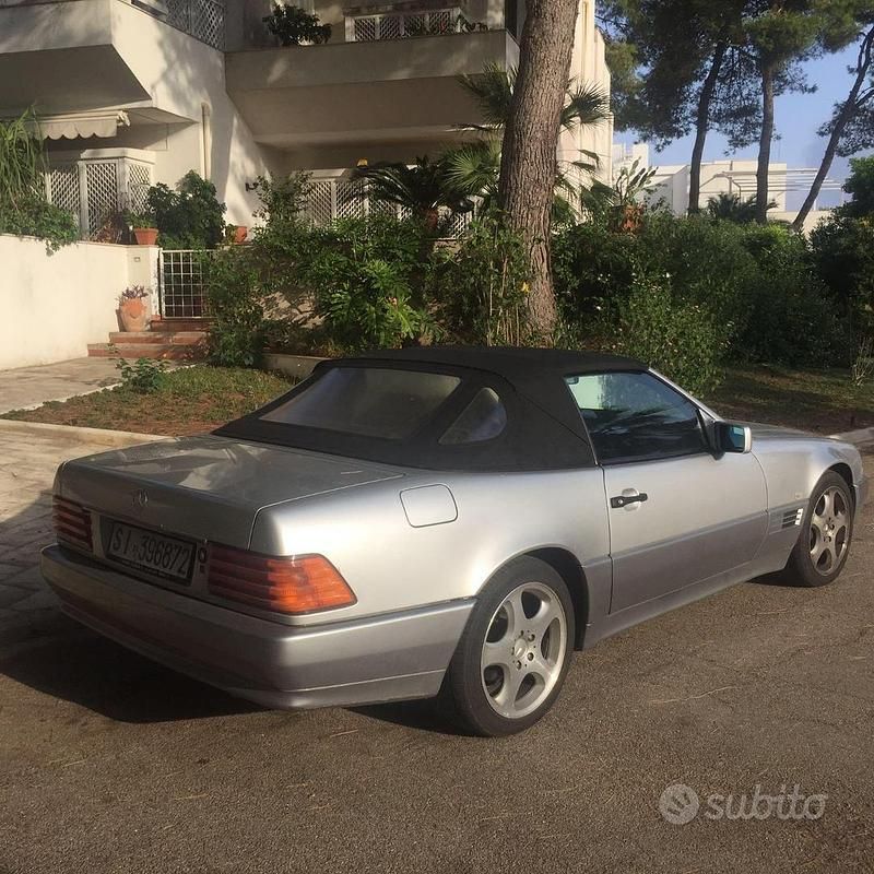 Usata Mercedes SL500 320 CV (235 kW) 1992 Grigio Cabrio