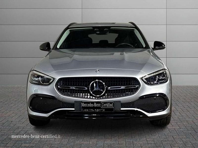 Usata Mercedes C220 Premium 200 CV (147 kW) 2023 Argento hightech Station wagon