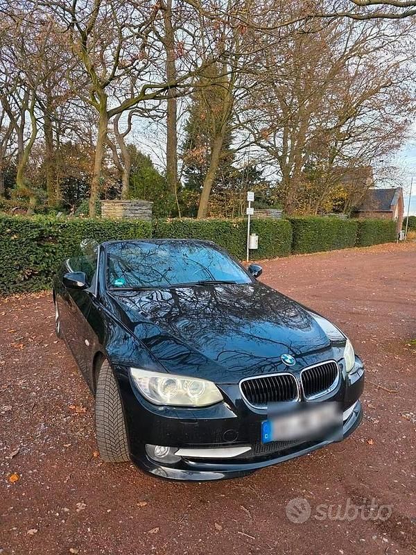 Nero Usata 2012 BMW 318 Cabriolet Cabrio | 7900 € - Immagine 1/4