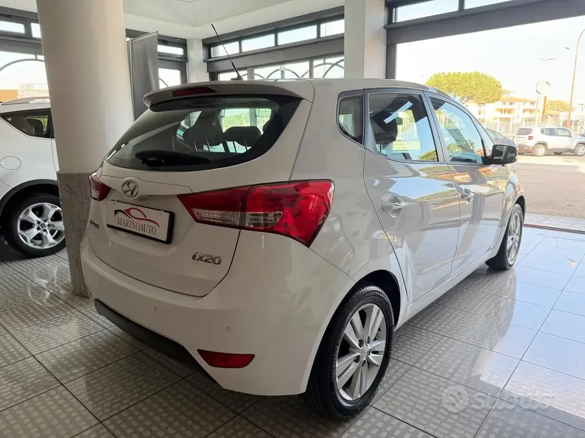 Usata Hyundai ix20 Comfort 90 CV (66 kW) 2011 Bianco Utilitaria