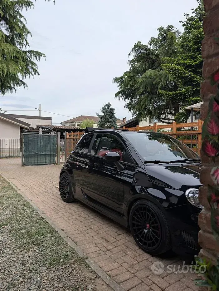 Usata Abarth 595 160 CV (117 kW) 2015 Nero Cabrio