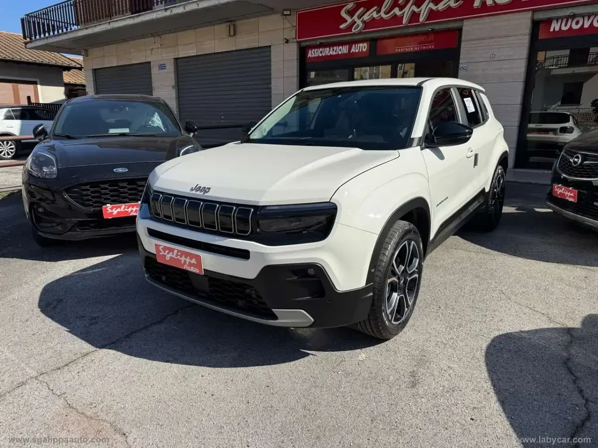 Usata Jeep Avenger Summit 101 CV (74 kW) 2024 Bianco SUV