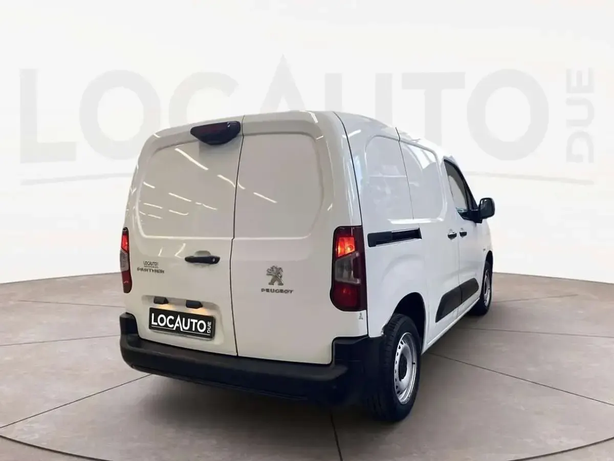 Usata Peugeot Partner 99 CV (72 kW) 2020 Bianco Monovolume