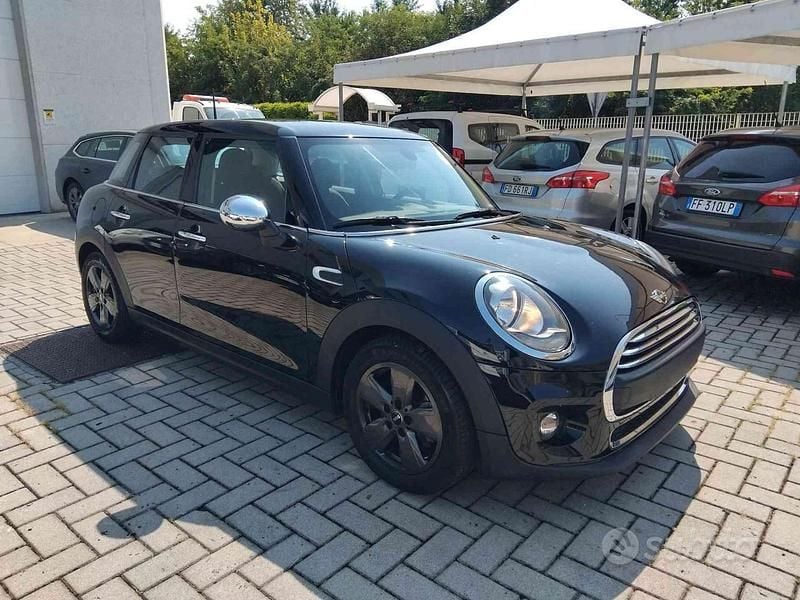 Nero Usata 2017 Mini Cooper D Utilitaria | 9990 € (Super prezzo) - Immagine 1/4