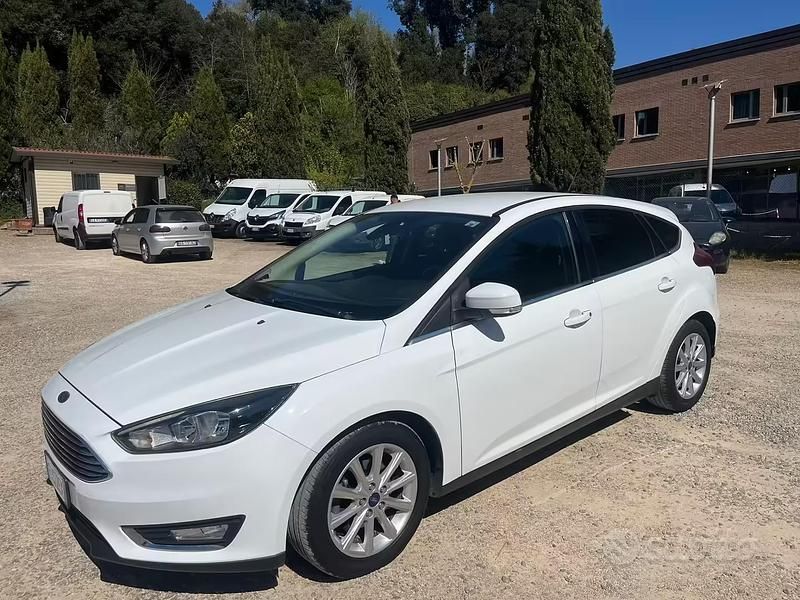 Usata Ford Focus 95 CV (69 kW) 2016 Bianco Berlina