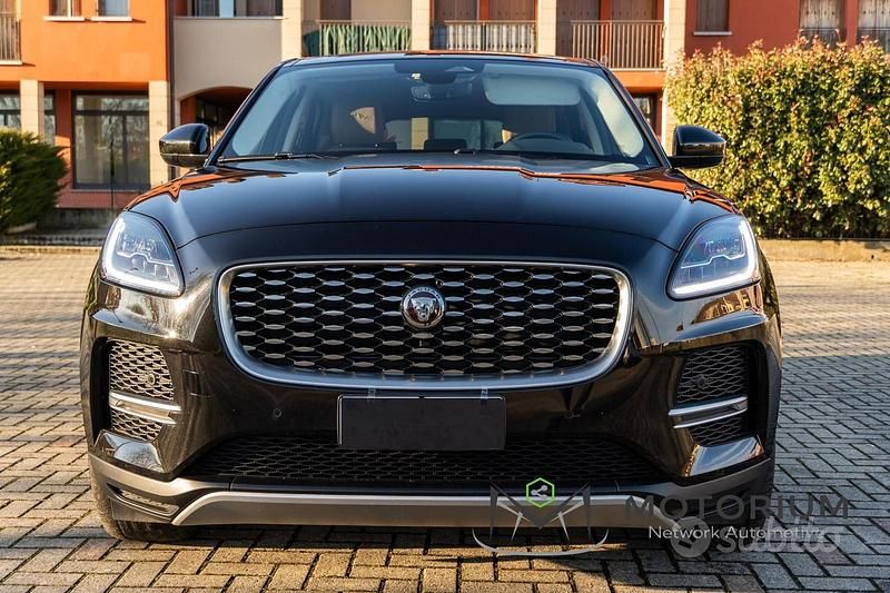 Usata Jaguar E-Pace R-Dynamic 163 CV (119 kW) 2021 Nero SUV