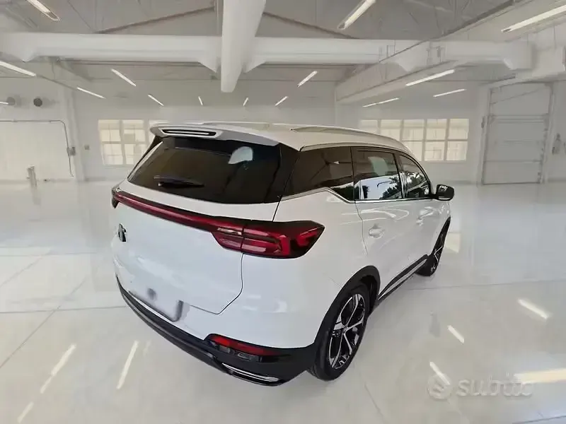 Usata DR DR 6.0 149 CV (109 kW) 2022 Bianco SUV