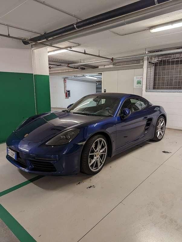 Usata Porsche 718 Sport 300 CV (220 kW) 2021 Blu/azzurro