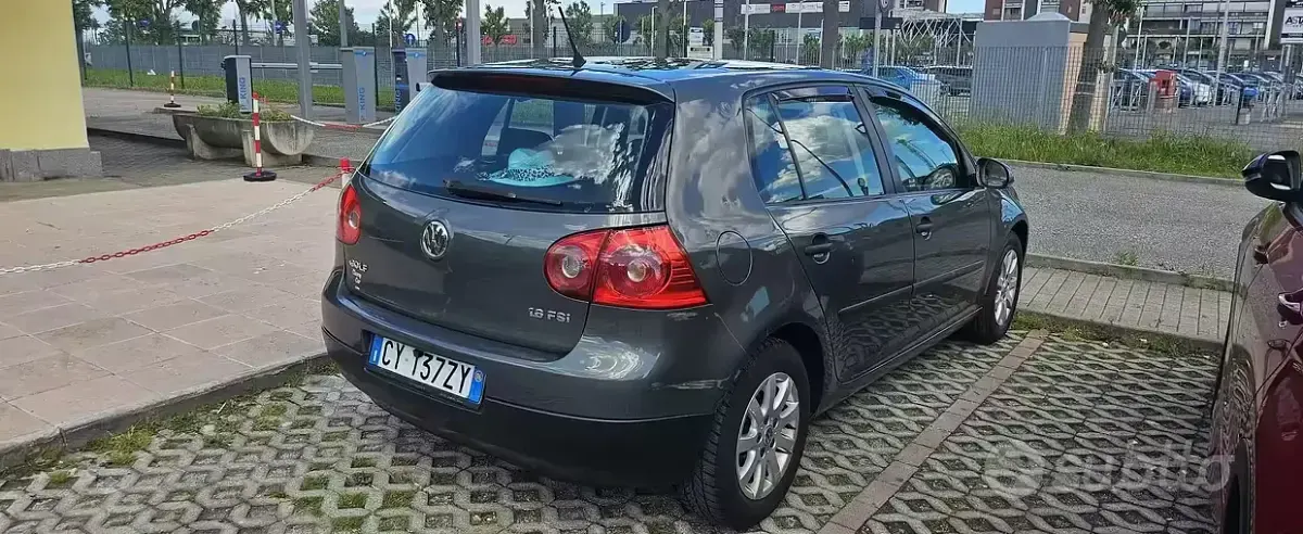 Usata VW Golf IV 115 CV (84 kW) 2006 Grigio Berlina