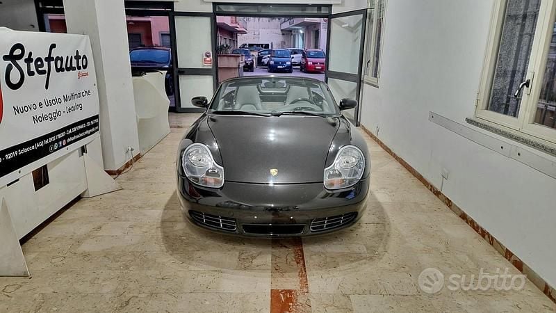 Usata Porsche Boxster 252 CV (185 kW) 2001 Nero Cabrio