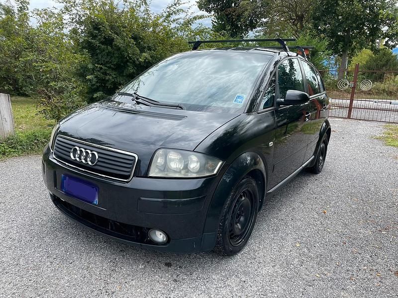 Usata Audi A2 75 CV (55 kW) 2004 Nero Utilitaria
