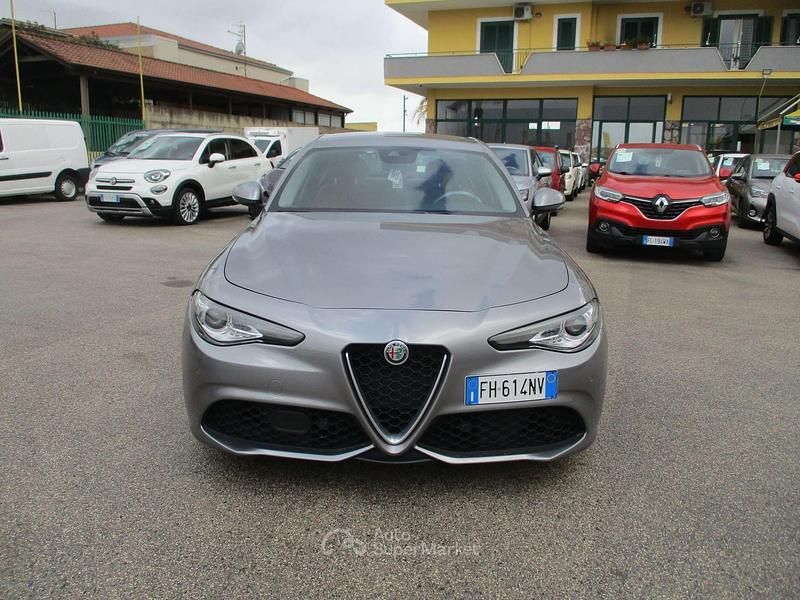 Usata Alfa Romeo Giulia Veloce 211 CV (155 kW) 2017 Grigio Berlina