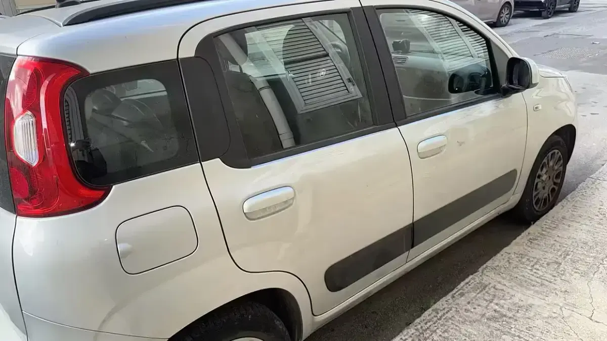 Usata Fiat Panda 54 CV (39 kW) 2020 Grigio Utilitaria