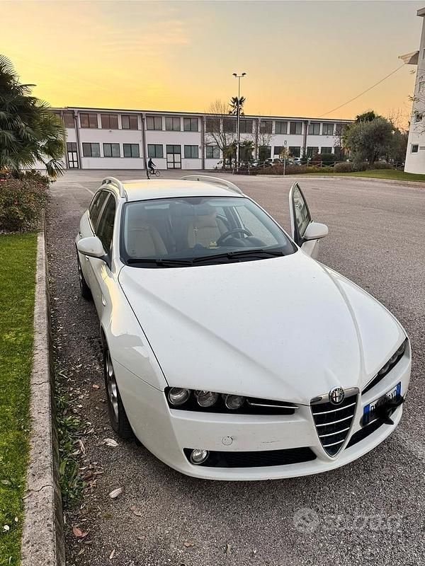 Usata Alfa Romeo 159 2009 Bianco Station wagon