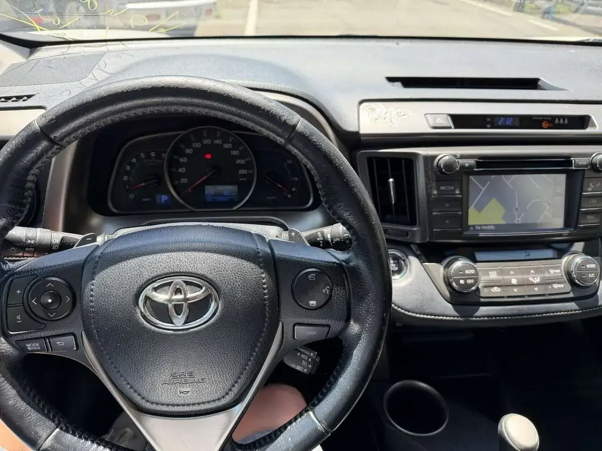 Usata Toyota RAV4 Edition 150 CV (110 kW) 2015 Bianco SUV