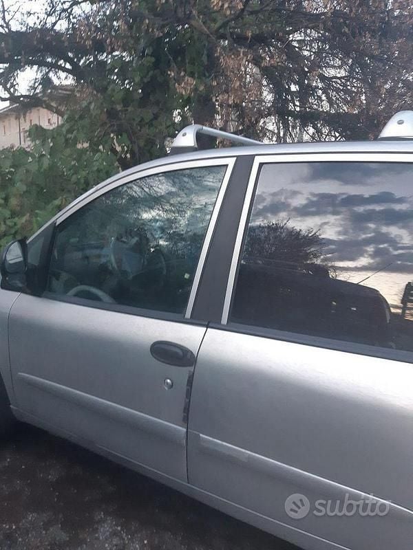Usata Fiat Multipla 103 CV (75 kW) 2004 Monovolume
