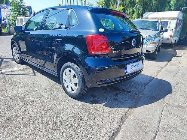 Usata VW Polo 95 CV (69 kW) 2013 Blu Berlina
