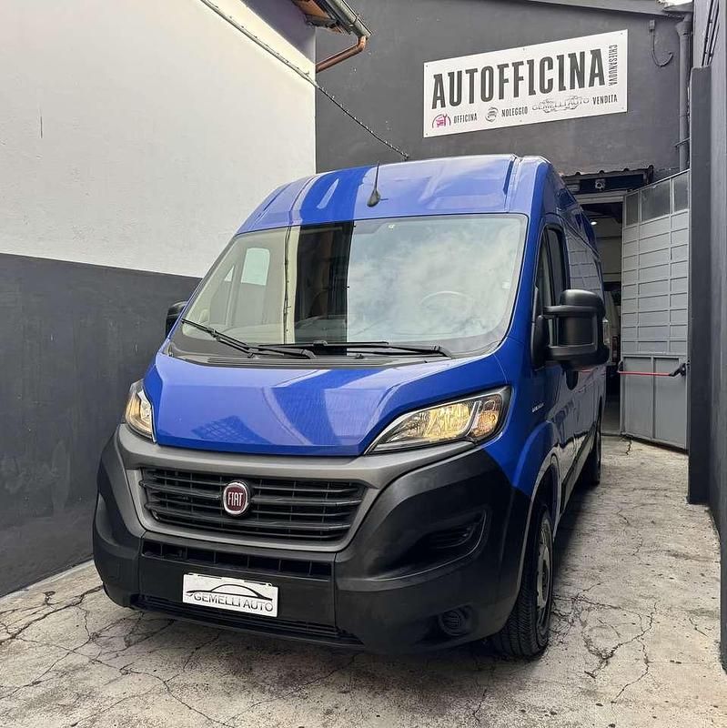 Usata Fiat Ducato 33 131 CV (96 kW) 2021 Blu/azzurro Furgone