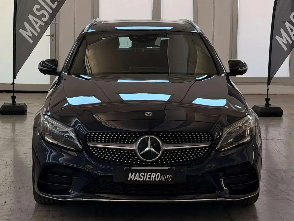Usata Mercedes C220 Premium 194 CV (142 kW) 2021 Blu/azzurro Station wagon