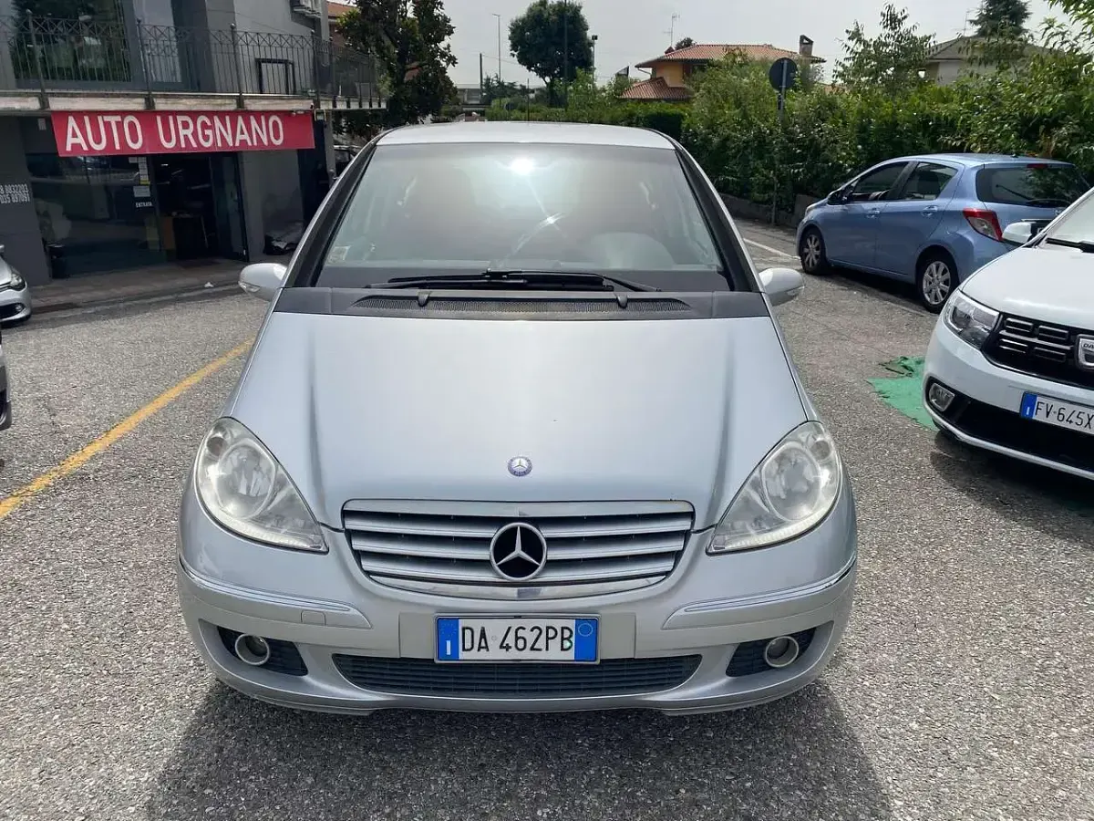 Usata Mercedes A150 Classic 95 CV (69 kW) 2006 Argento Coupé