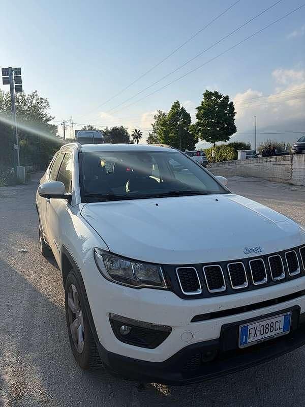 Gebraucht Jeep Compass 140 PS (102 kW) 2019 Weiß SUV