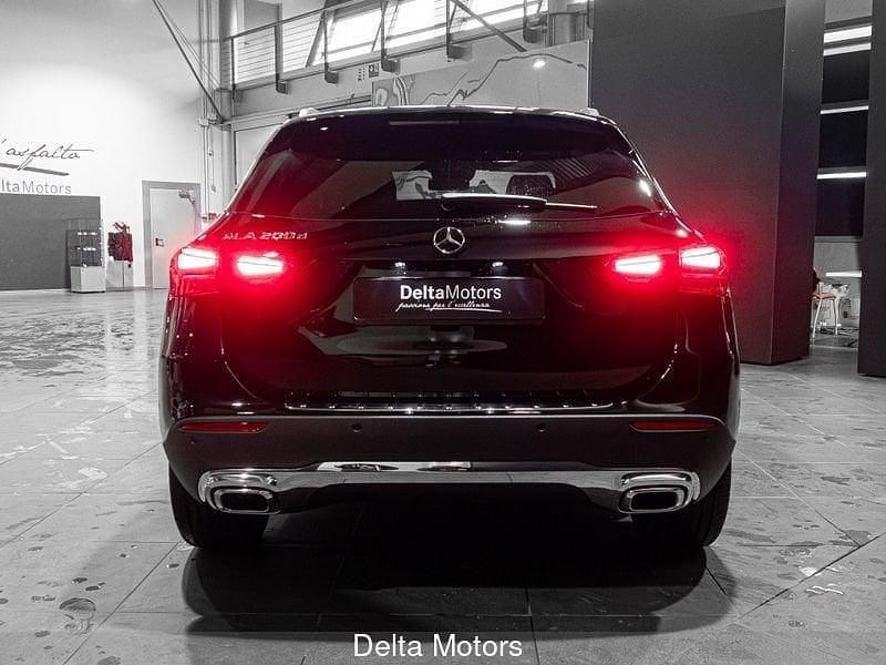 Nuova Mercedes GLA200 Advanced 150 CV (110 kW) 2026 Nero SUV