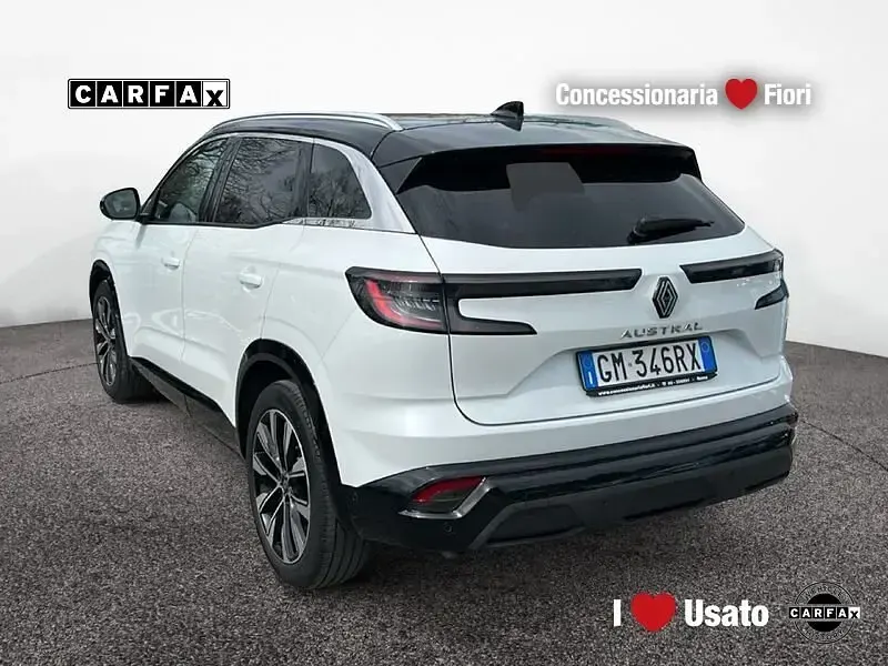Usata Renault Austral Techno 158 CV (116 kW) 2023 Bianco SUV