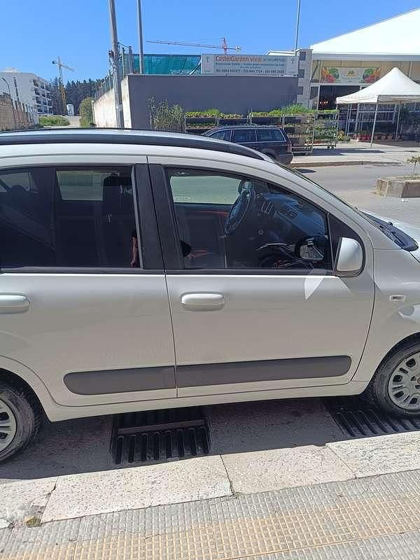 Usata Fiat Panda Lounge 95 CV (69 kW) 2018 Bianco Utilitaria