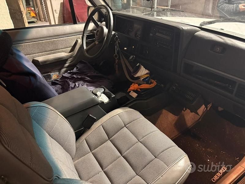 Usata Jeep Cherokee 1993 Bianco SUV
