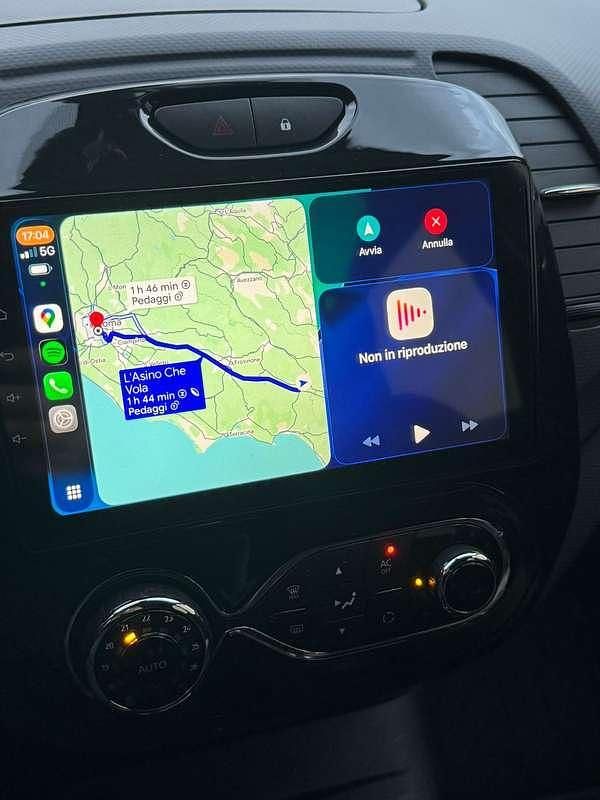 Usata Renault Captur 90 CV (66 kW) 2014 Rosso SUV