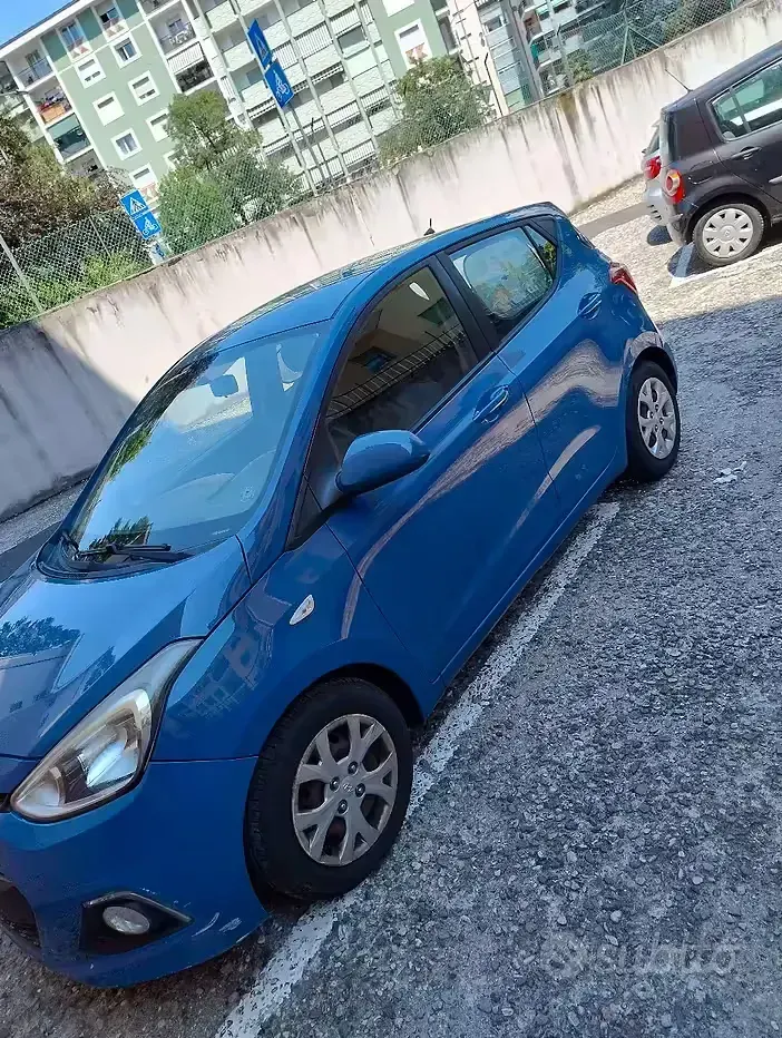 Usata Hyundai i10 66 CV (48 kW) 2016 Utilitaria