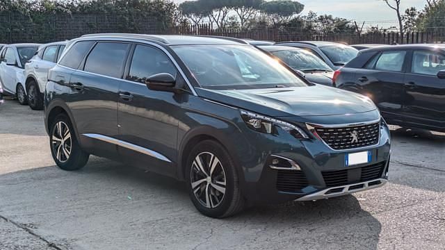 Usata Peugeot 5008 GT-line 131 CV (96 kW) 2020 Blu Monovolume