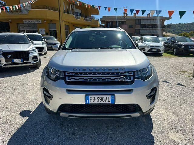 Usata Land Rover Discovery Sport HSE Luxury 190 CV (139 kW) 2015 Argento SUV
