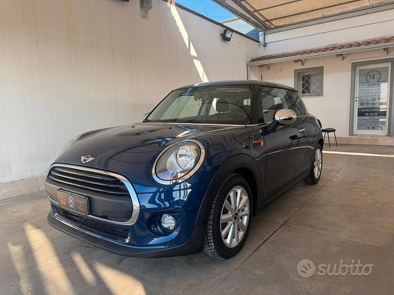 Occasion Mini Cooper D 95 ch (69 kW) 2014 Bleue Citadine