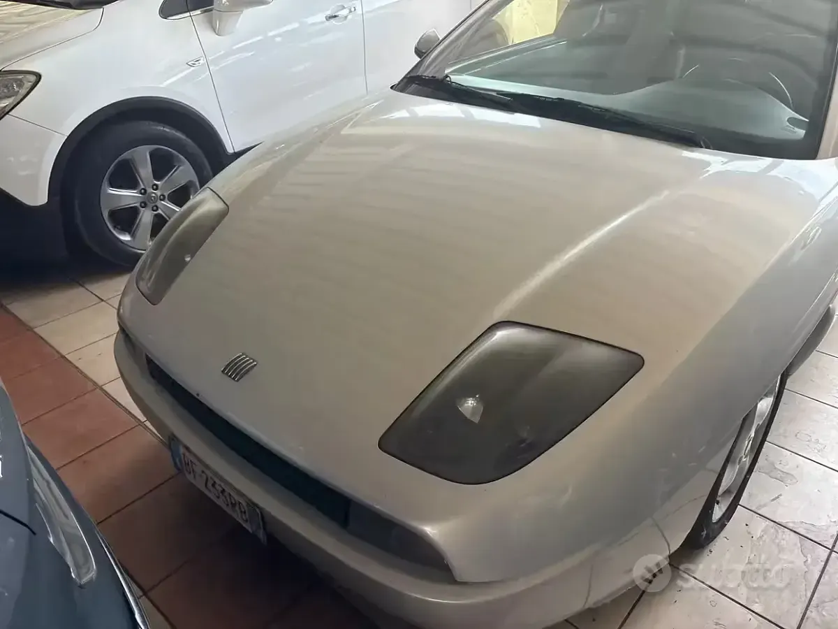 Usata Fiat Coupé 131 CV (96 kW) 1998 Grigio Coupé