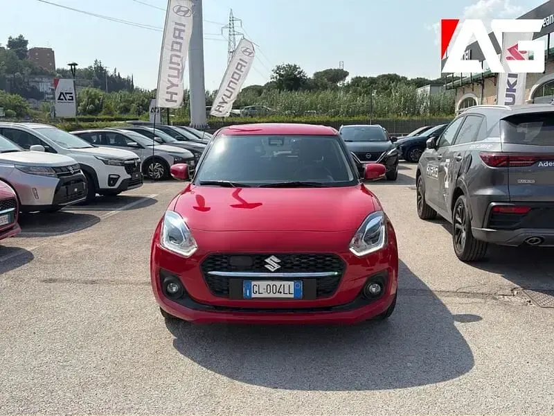 Usata Suzuki Swift 83 CV (61 kW) 2022 Rosso Utilitaria
