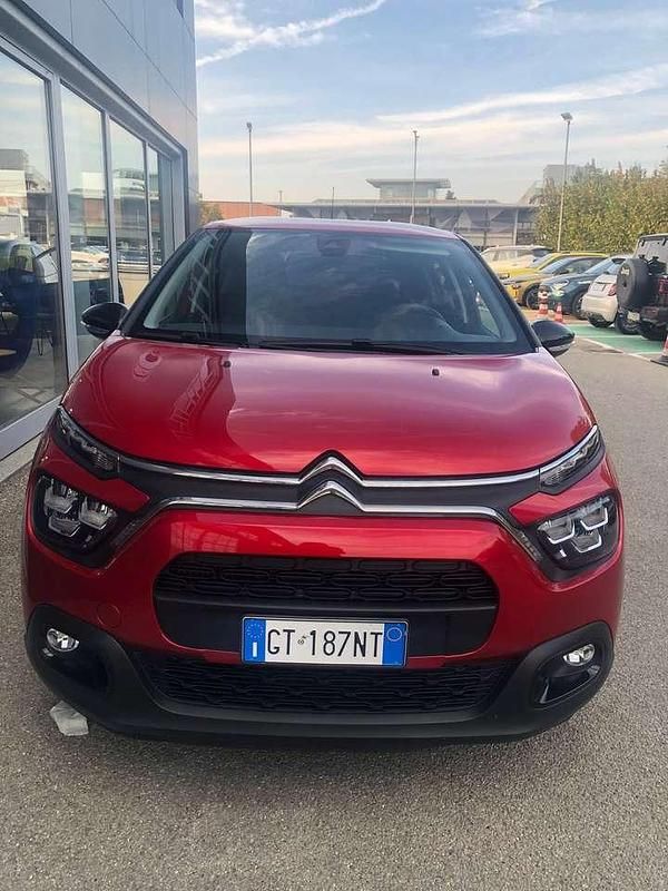 Usata Citroën C3 PureTech 110 CV (80 kW) 2024 Rosso Utilitaria