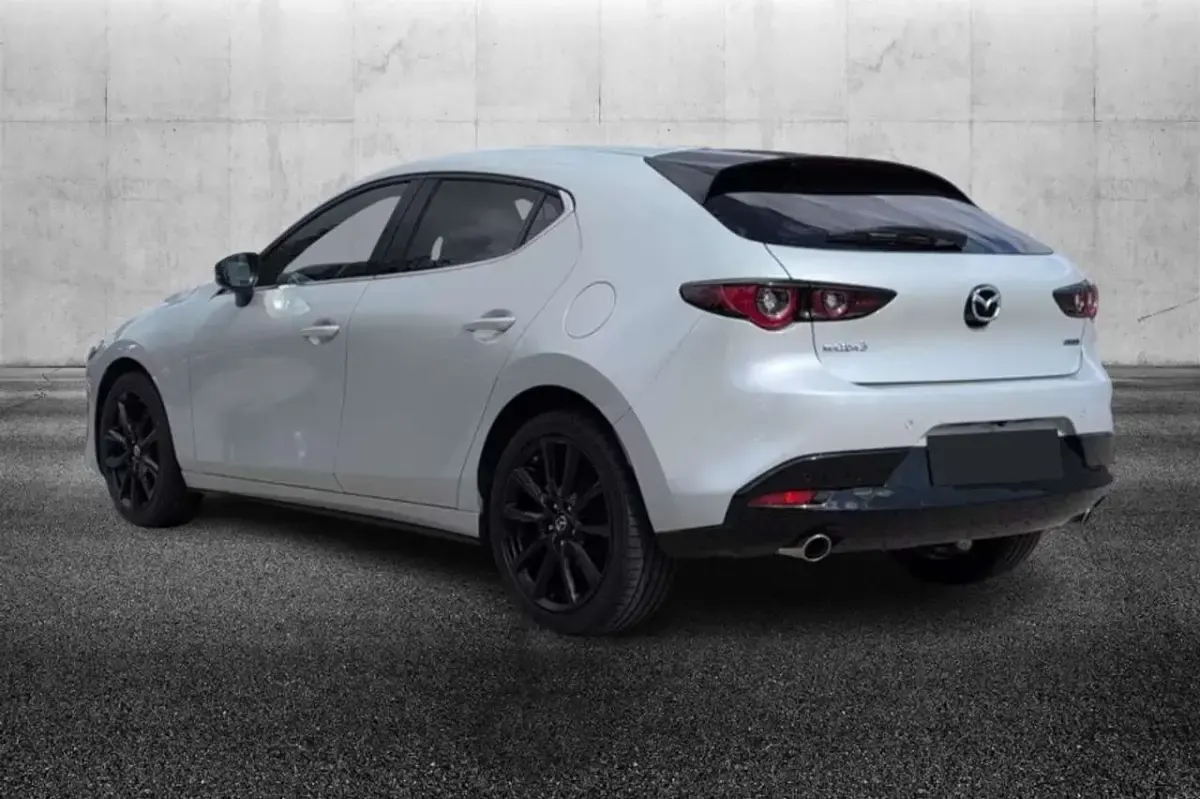 Usata Mazda 3 150 CV (110 kW) 2023 Bianco Berlina