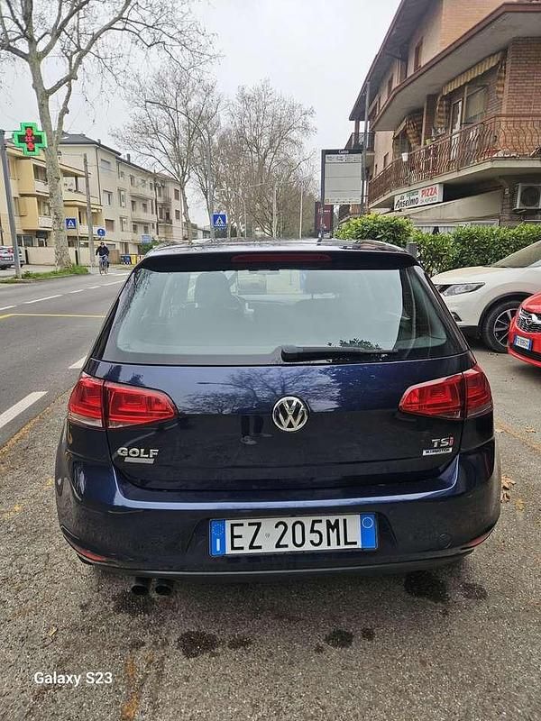 Usata VW Golf VII Highline 125 CV (91 kW) 2015 Other Berlina