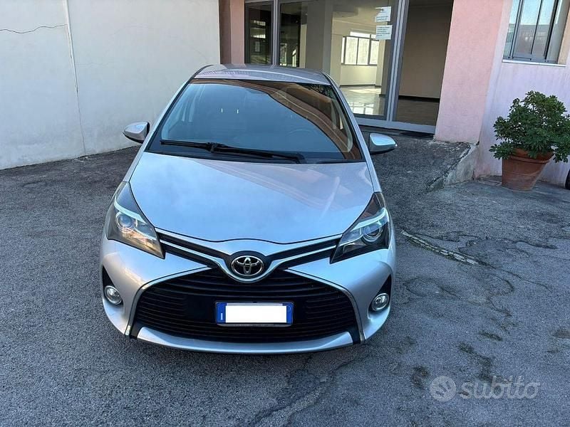Usata Toyota Yaris Active 91 CV (66 kW) 2017 Non specificato Berlina